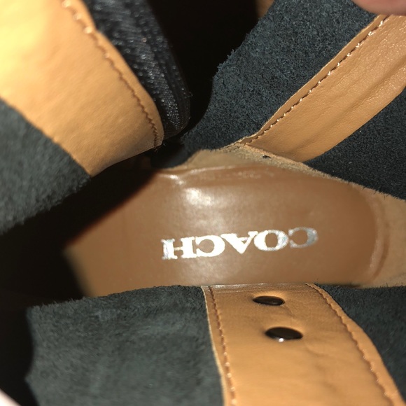 Beautiful black leather ankle boots - Picture 6 of 6